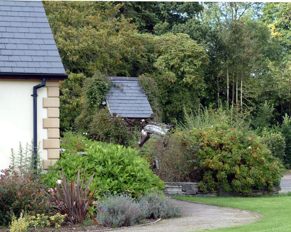 Rhosygilwen Courtyard Bed & Breakfast Cilgerran Exterior photo